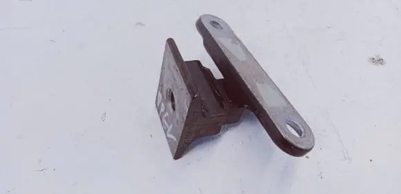 BMW 5 F10 F11 Rear door upper hinge 7185634