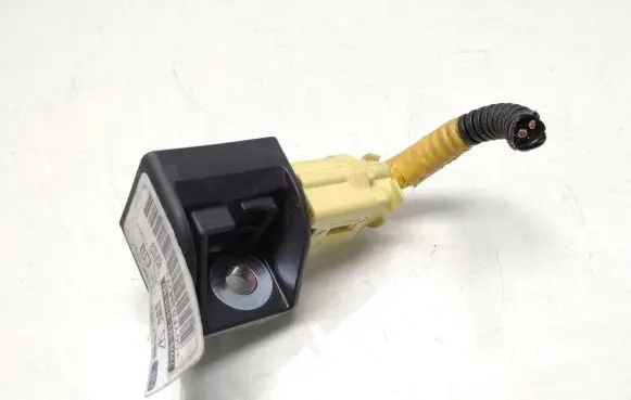 Honda FR-V Airbag deployment crash/impact sensor 77970SFEB110M2