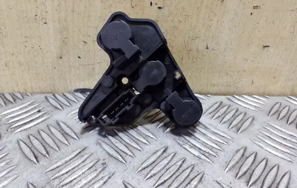 Tail light part