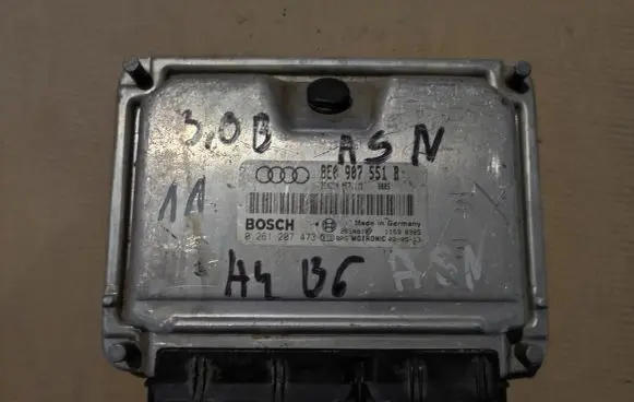 Audi A4 S4 B6 8E 8H Engine control unit/module 8E0907551B