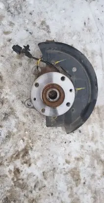 Dacia Sandero II Front wheel hub 400151605R