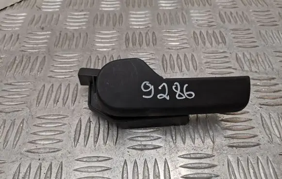 Skoda Octavia Mk2 (1Z) Engine bonnet (hood) release handle 1J1823633