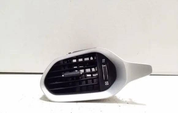Jeep Renegade Dashboard side air vent grill/cover trim 0735631635