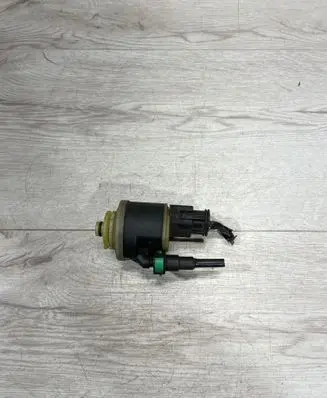 BMW 3 F30 F35 F31 Fuel filter heater 8572521 KH2C 8367072