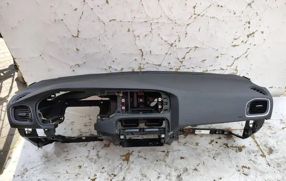 Volvo V40 Dashboard 