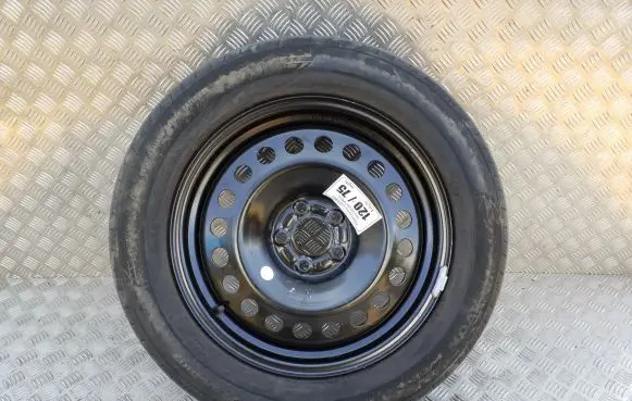 Jeep Cherokee R17 spare wheel 