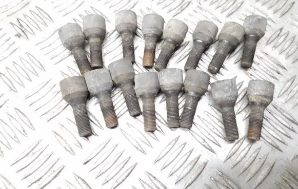 Peugeot 307 Nuts/bolts 