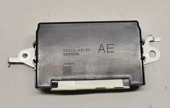 Lexus RX V Tailgate/trunk control unit/module 8922248150