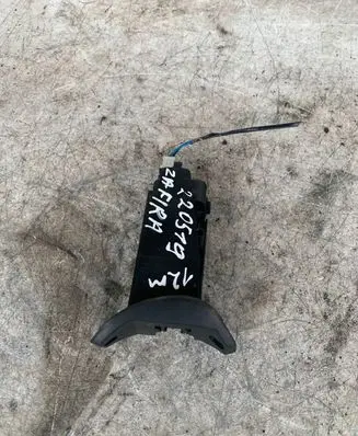 Opel Zafira B Fuel tank cap lock 
