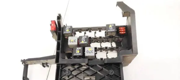Skoda Fabia Mk1 (6Y) Fuse box set 6Q0972595A