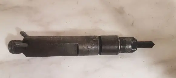 Audi A4 S4 B5 8D Fuel injector 028130201T