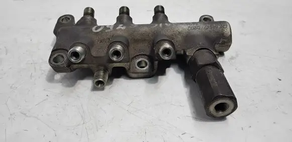 Opel Signum Fuel main line pipe 08E4486