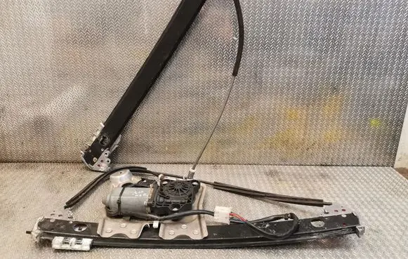 Mercedes-Benz S W220 Front door electric window regulator 2207200346