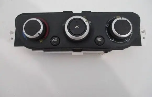 Renault Megane III Climate control unit T1001786G