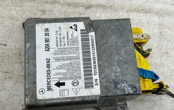 Mercedes-Benz C W204 Airbag control unit/module A2049012604 5WK44740