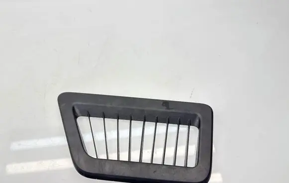 BMW iX Cabin air duct channel 9496572 15361710
