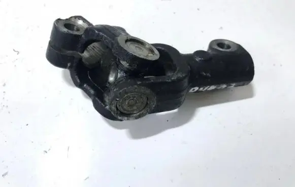 Toyota RAV 4 (XA20) Steering column universal joint