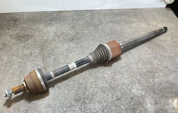 Volvo XC40 Rear driveshaft 32339111 P32339111