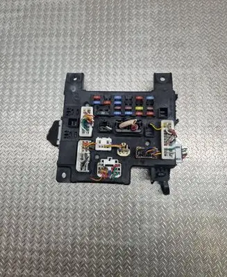 Citroen C-Crosser Fuse box set 8637A319 00010323 L8637002A