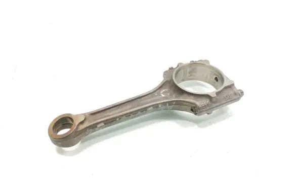 Audi A3 S3 8P Connecting rod/conrod 