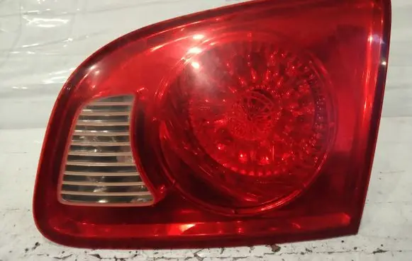 Hyundai Santa Fe Tailgate rear/tail lights 924062B000