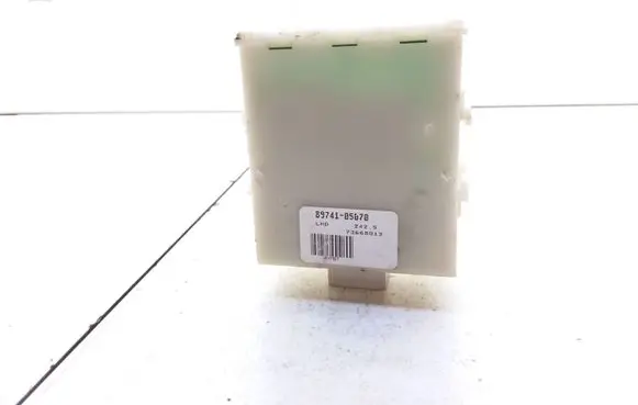 Toyota Avensis T250 Door control unit/module 8974105070 73668012
