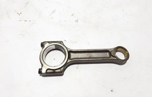 Renault Kangoo III Connecting rod/conrod 121008820R