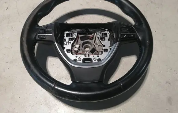BMW 5 F10 F11 Steering wheel