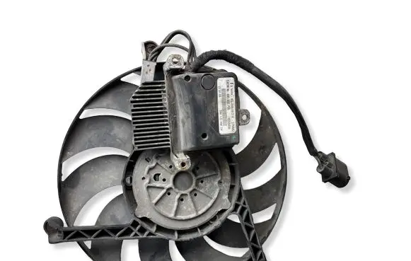 Volkswagen Phaeton Coolant fan relay 885002755 1633438 450RWWD1