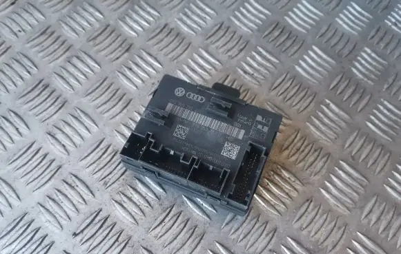 Audi A5 8T 8F Door control unit/module 8T0959793J 8T0959793D