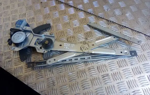 Front door window regulator with motor