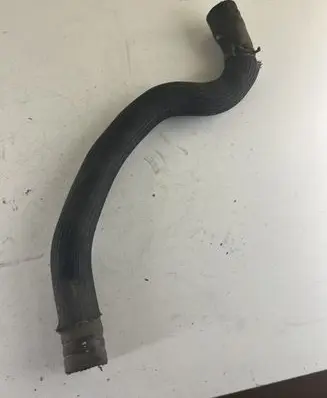 Nissan Qashqai Engine coolant pipe/hose