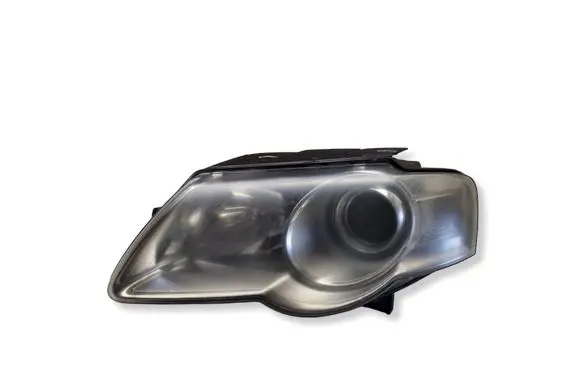 Volkswagen PASSAT B6 Headlight/headlamp 3C0941005J 1EL24701401
