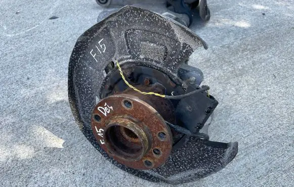 BMW X5 F15 Rear wheel hub