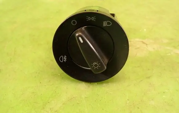 Skoda Fabia Mk2 (5J) Headlight wiper switch 3B0941531B