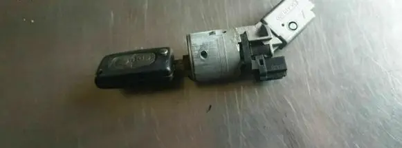 Peugeot 308 Ignition lock 36410600