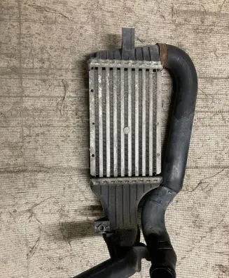 Opel Zafira A Intercooler radiator 09129519