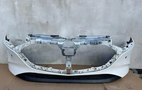 Mazda 3 Front bumper 50031