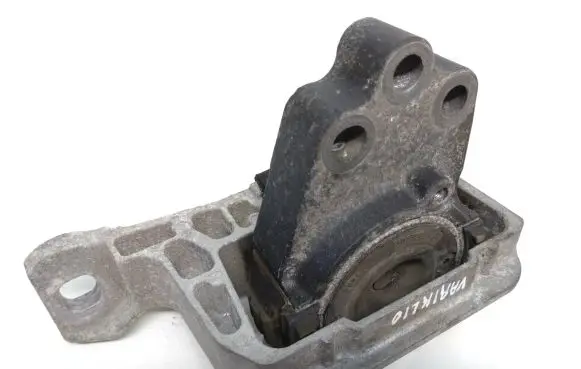 Ford Focus Engine mount bracket CV616F012EB 138230103
