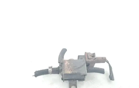 Seat Alhambra (Mk1) Turbo solenoid valve 028906283F