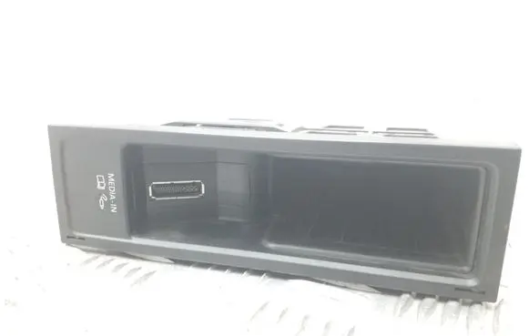 Volkswagen PASSAT B7 Head unit multimedia control 5N0035342E 5N0035341F