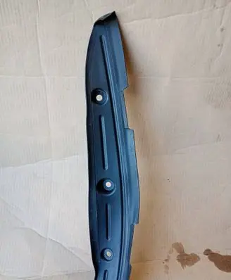 Audi TT TTS RS Mk3 8S Fender end trim 8S0821111