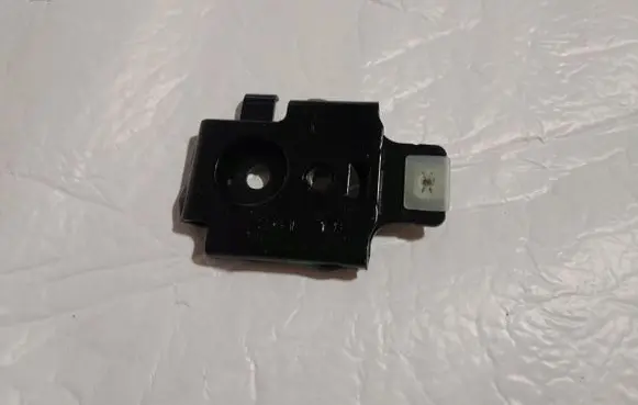 BMW X7 G07 Fender mounting bracket 74389827438982