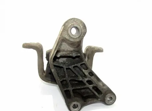 Volkswagen Transporter - Caravelle T5 Engine mount bracket