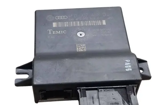 Audi A6 S6 C6 4F Gateway control module 4F0907468D 4F0910468A