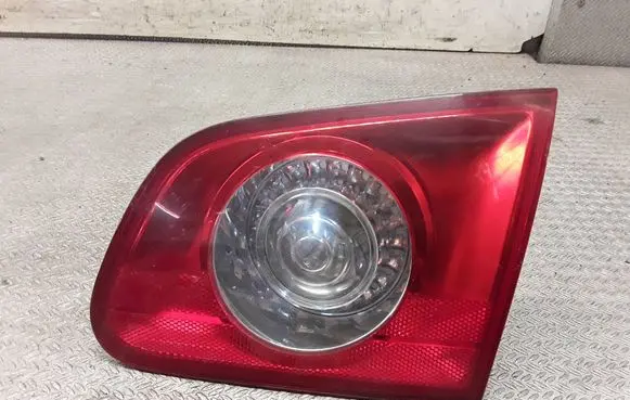 Volkswagen PASSAT B6 Tailgate rear/tail lights 3C9945094