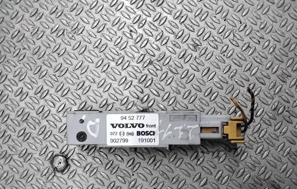 Volvo S60 Airbag deployment crash/impact sensor 9452777
