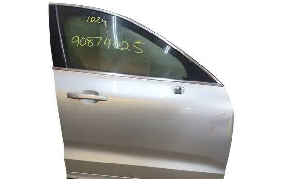 Volvo XC60 Front door 