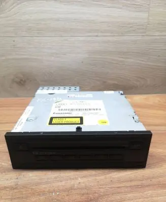 Audi A5 8T 8F CD/DVD changer 4E0910110K 4E0035110A