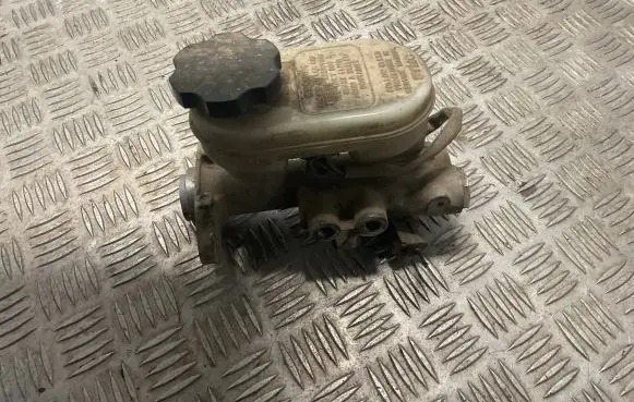 SsangYong Musso Master brake cylinder